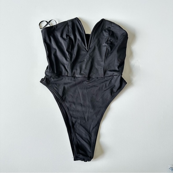Plunging Neckline Black Bodysuit size XS - Picture 2 of 5